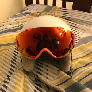 SMITH IOS Goggles in Sunburst w 2 Chromapop lenses